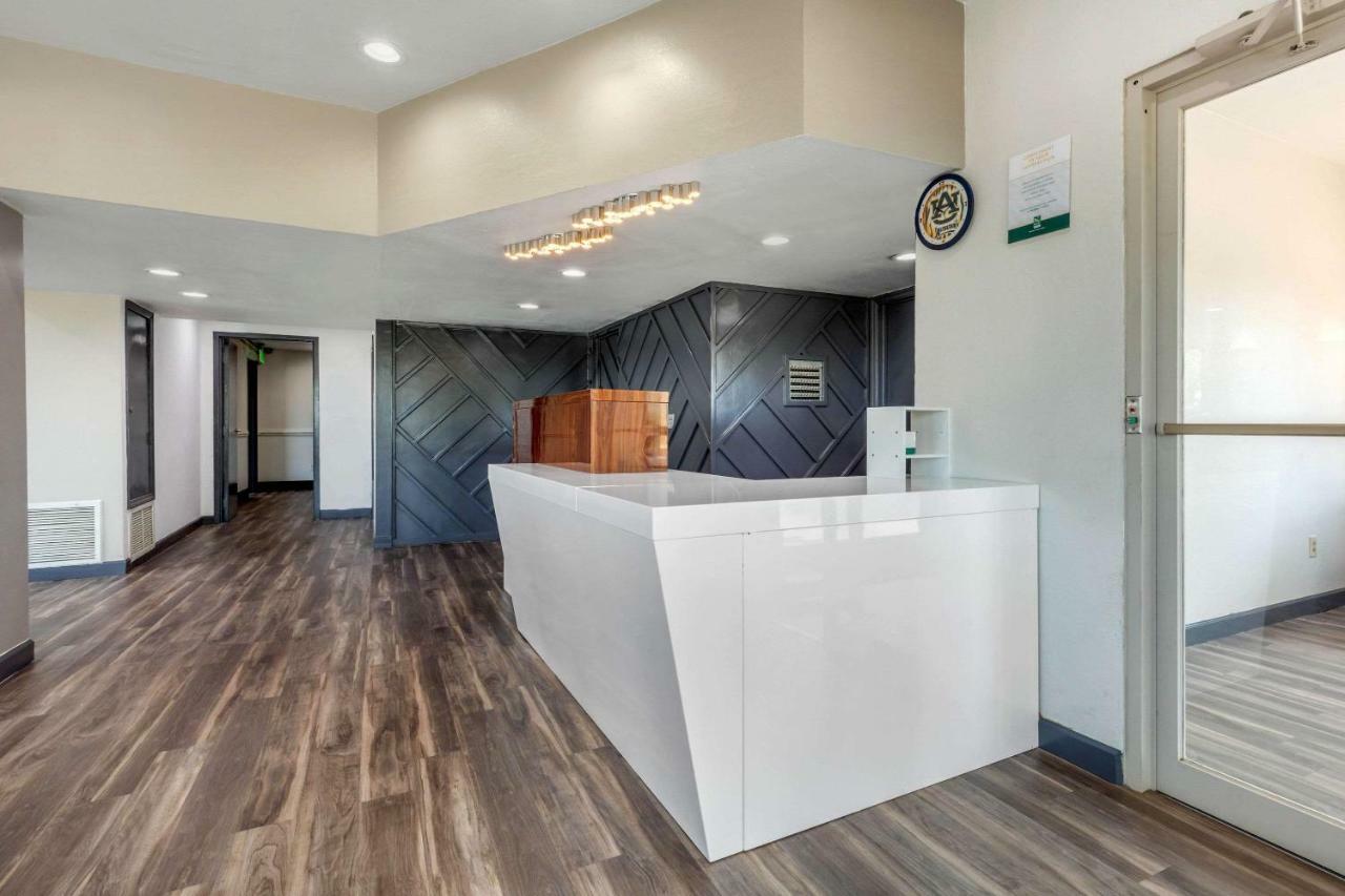 Quality Inn Auburn Campus Area I-85 Zewnętrze zdjęcie
