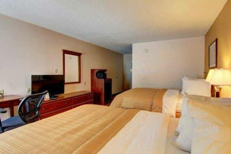 Quality Inn Auburn Campus Area I-85 Zewnętrze zdjęcie